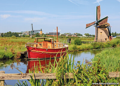 ansichtkaart molen met bootje